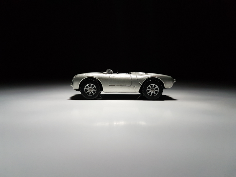 Illustration for article titled Rennsport Reunion: Maisto 1/64 Porsche 550 Spyder (rally?)